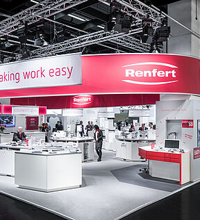 Messestand zur 37. Internationalen Dental-Schau